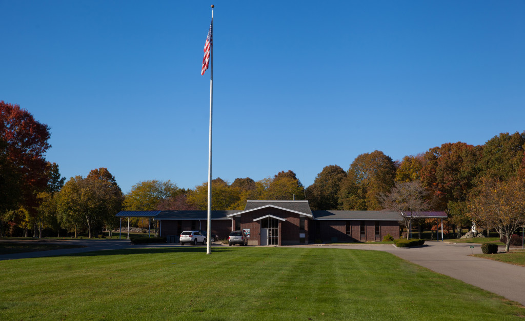 Knollwood Administration Building and Welcome Center